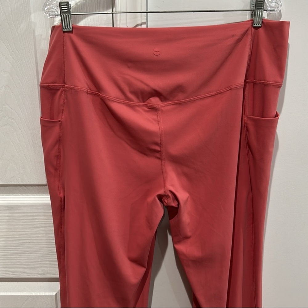Avia Women's SoftSculpt Flare Leggings XXXL - Picture 6 of 12